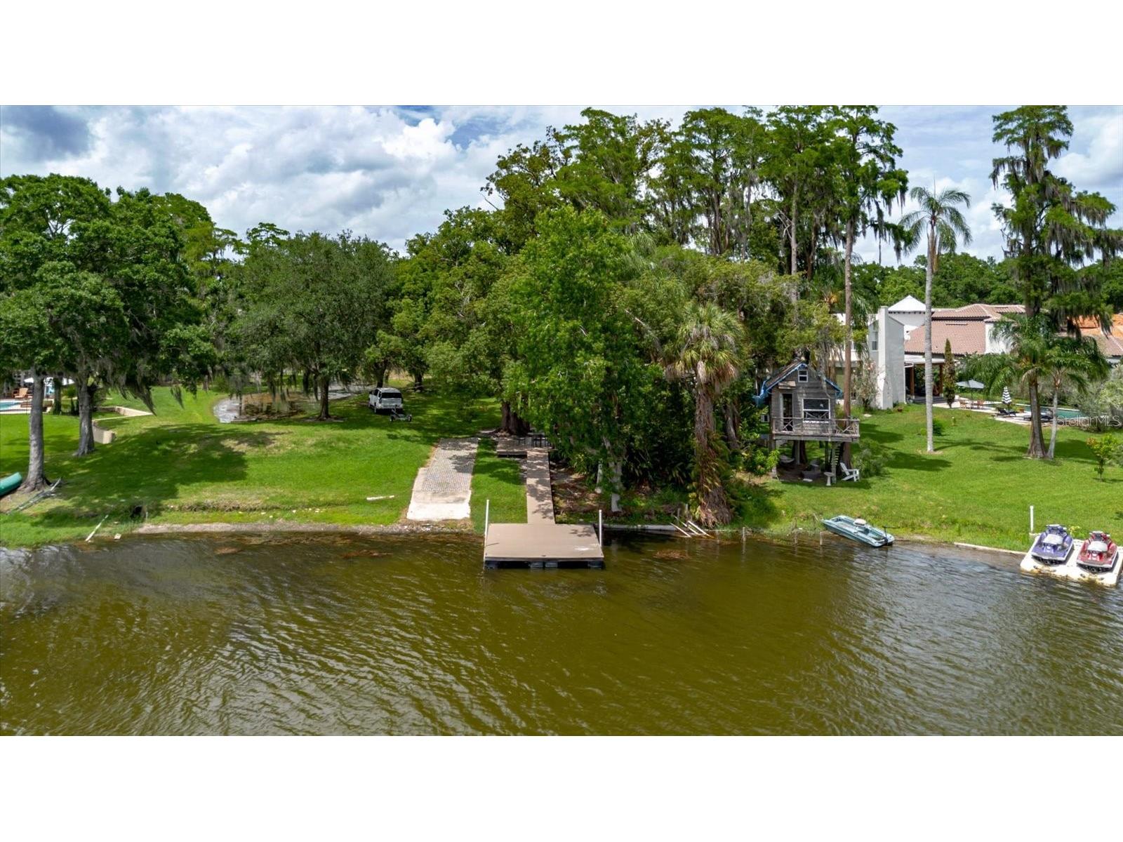 13510 Westshire Drive Tampa FL 33618 TB8514628 image90