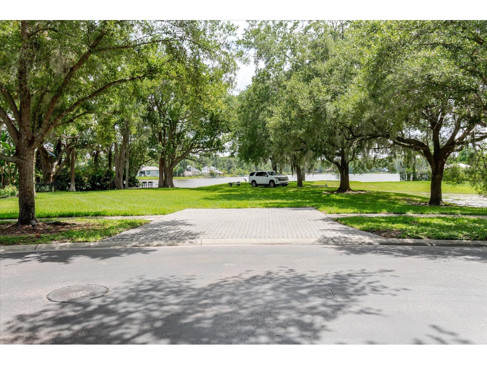 13510 Westshire Drive Tampa FL 33618 TB8514628 image97