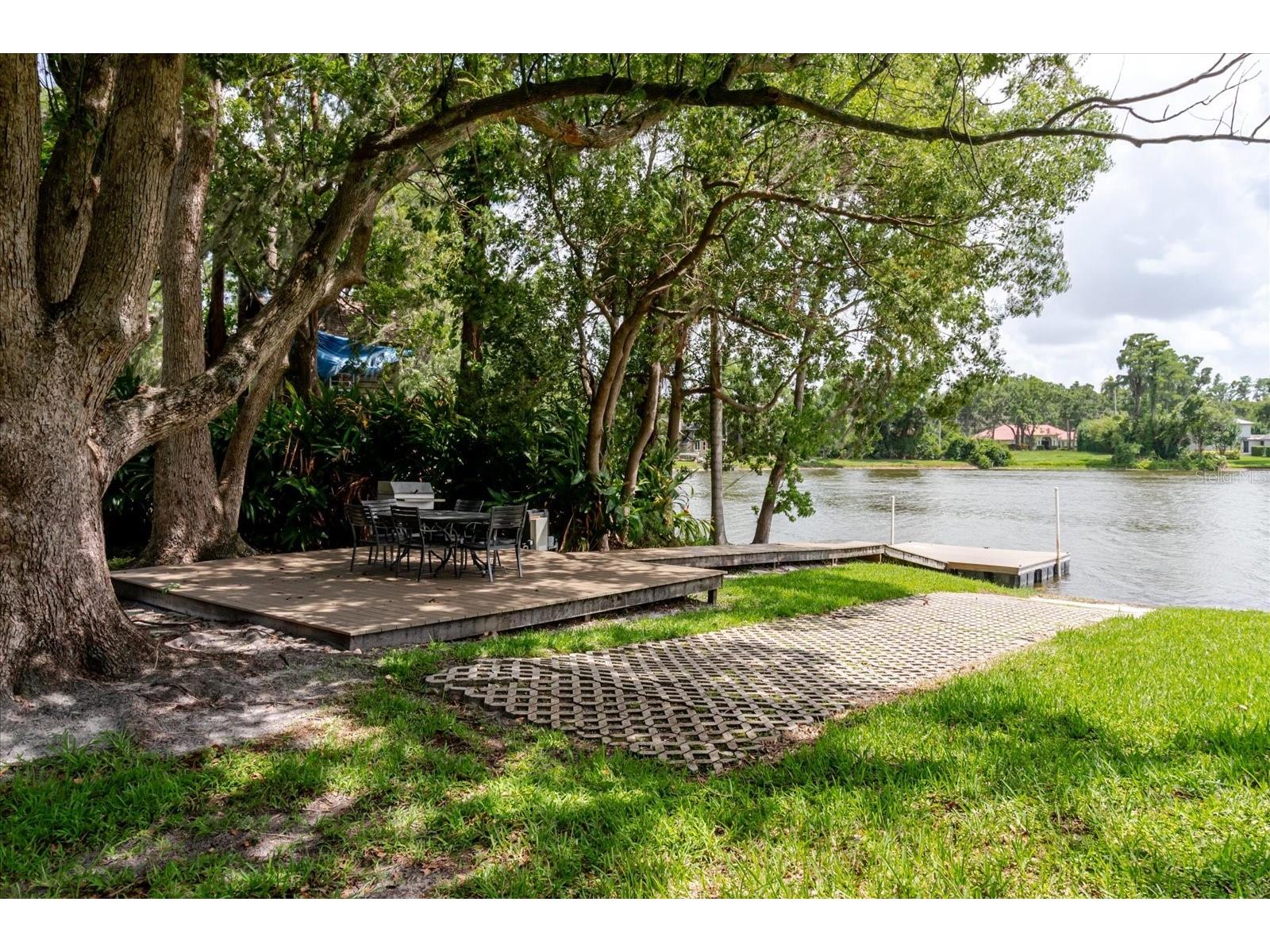 13510 Westshire Drive Tampa FL 33618 TB8514628 image98