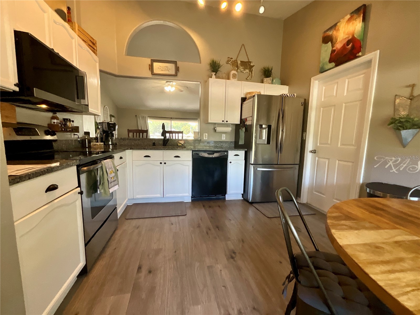13512 Biscayne Drive Grand Island FL 32735 G5112329 image2