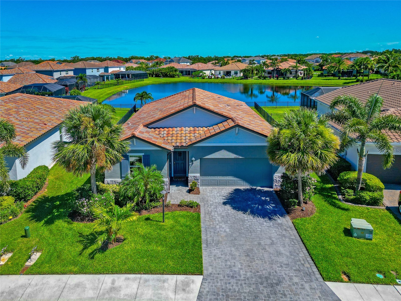 13513 Flat Woods Terrace Bradenton FL 34211 A4696745 image1
