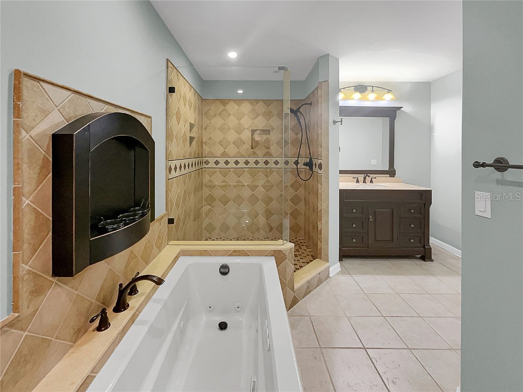 13516 Palmwood Lane Tampa FL 33618 O6291318 image7