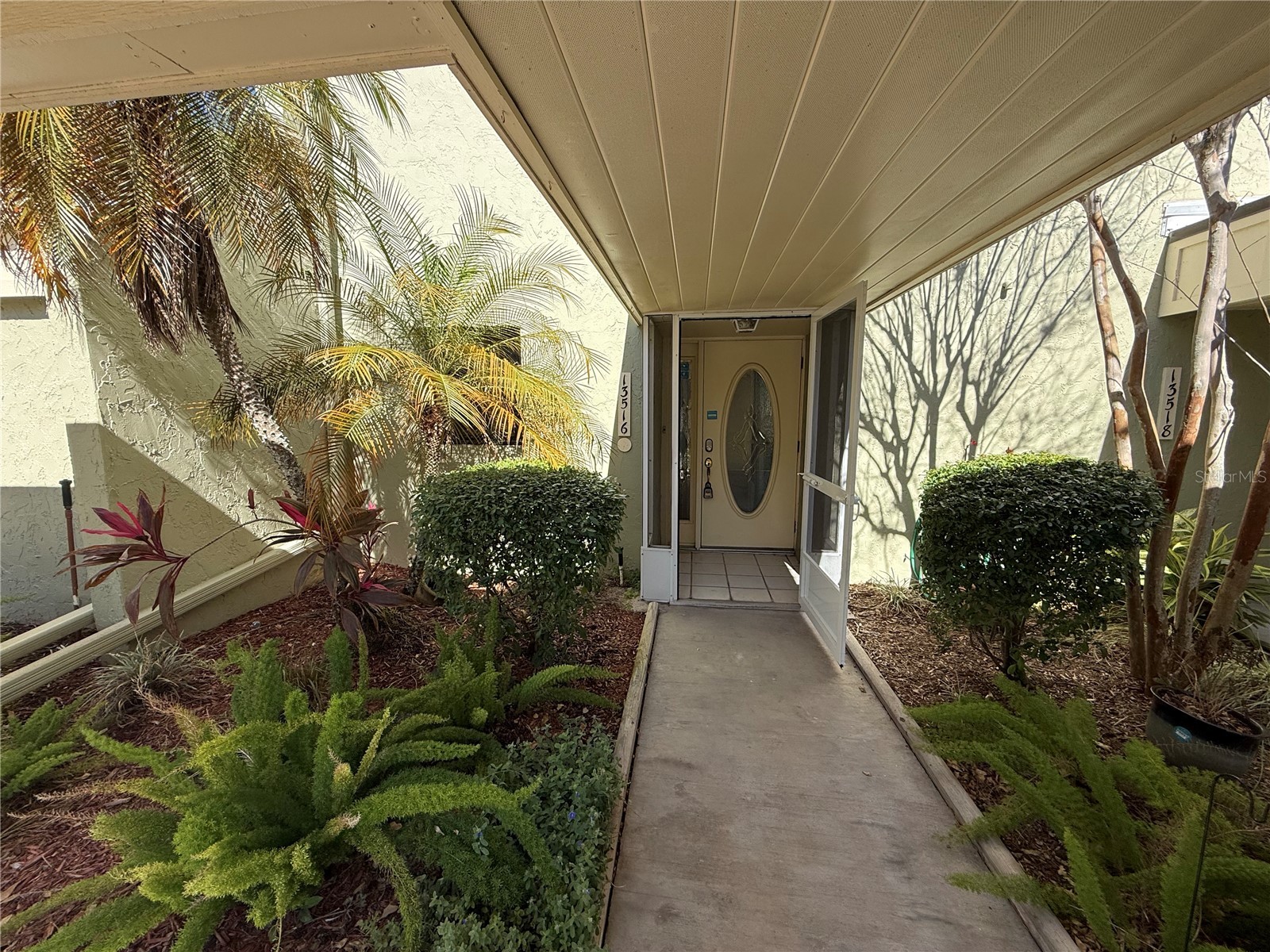 13516 Palmwood Lane Tampa FL 33618 TB8471780 image2