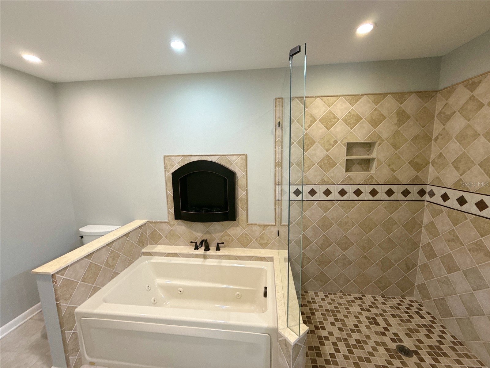 13516 Palmwood Lane Tampa FL 33618 TB8471780 image30