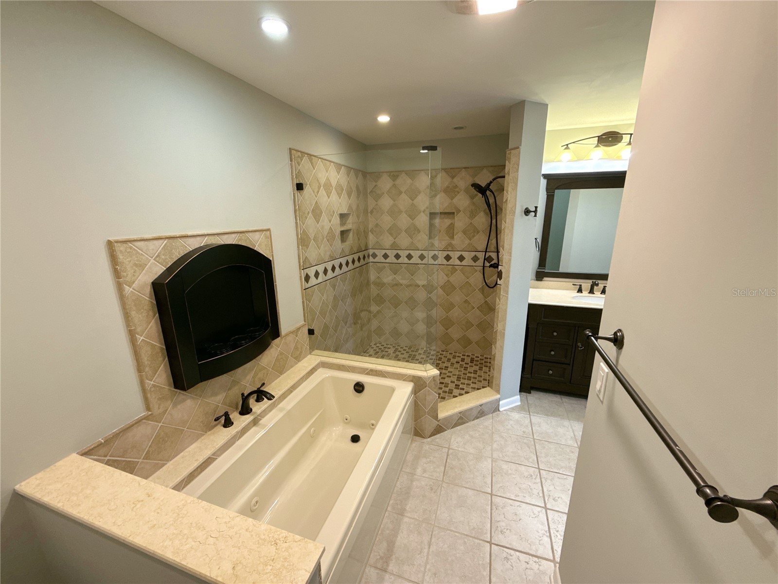 13516 Palmwood Lane Tampa FL 33618 TB8471780 image32