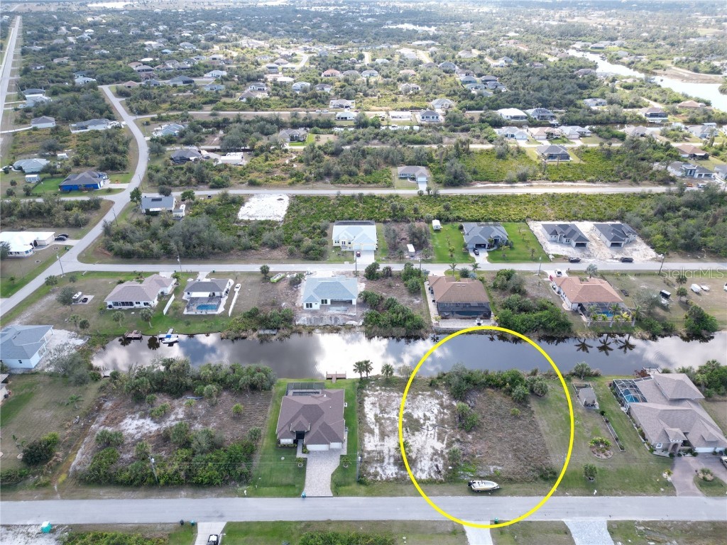 13519 Chenille Drive Port Charlotte FL 33981 - CHENILE WATERWAY D6140571 image1
