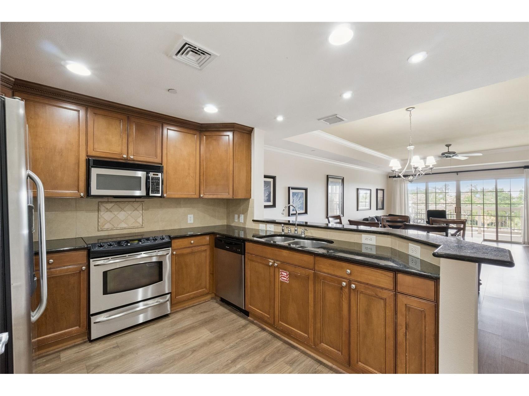 1352 Centre Court Ridge Drive #302 Reunion FL 34747 S5146069 image3