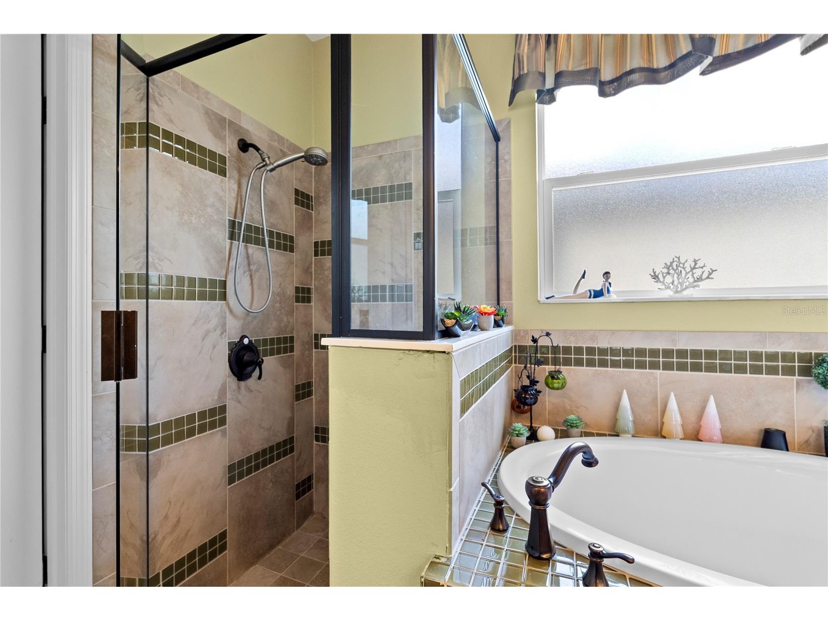 1352 Oakcrest Court Davenport FL 33837 O6389548 image24