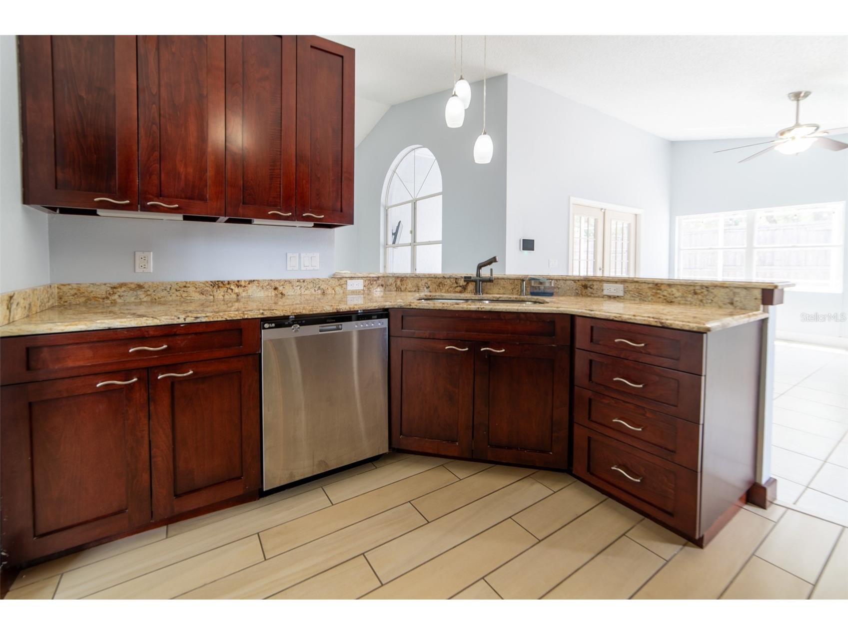 1352 Woodfield Oaks Drive Apopka FL 32703 O6393132 image21