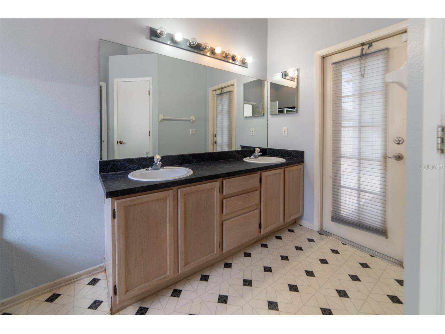 1352 Woodfield Oaks Drive Apopka FL 32703 O6393132 image26
