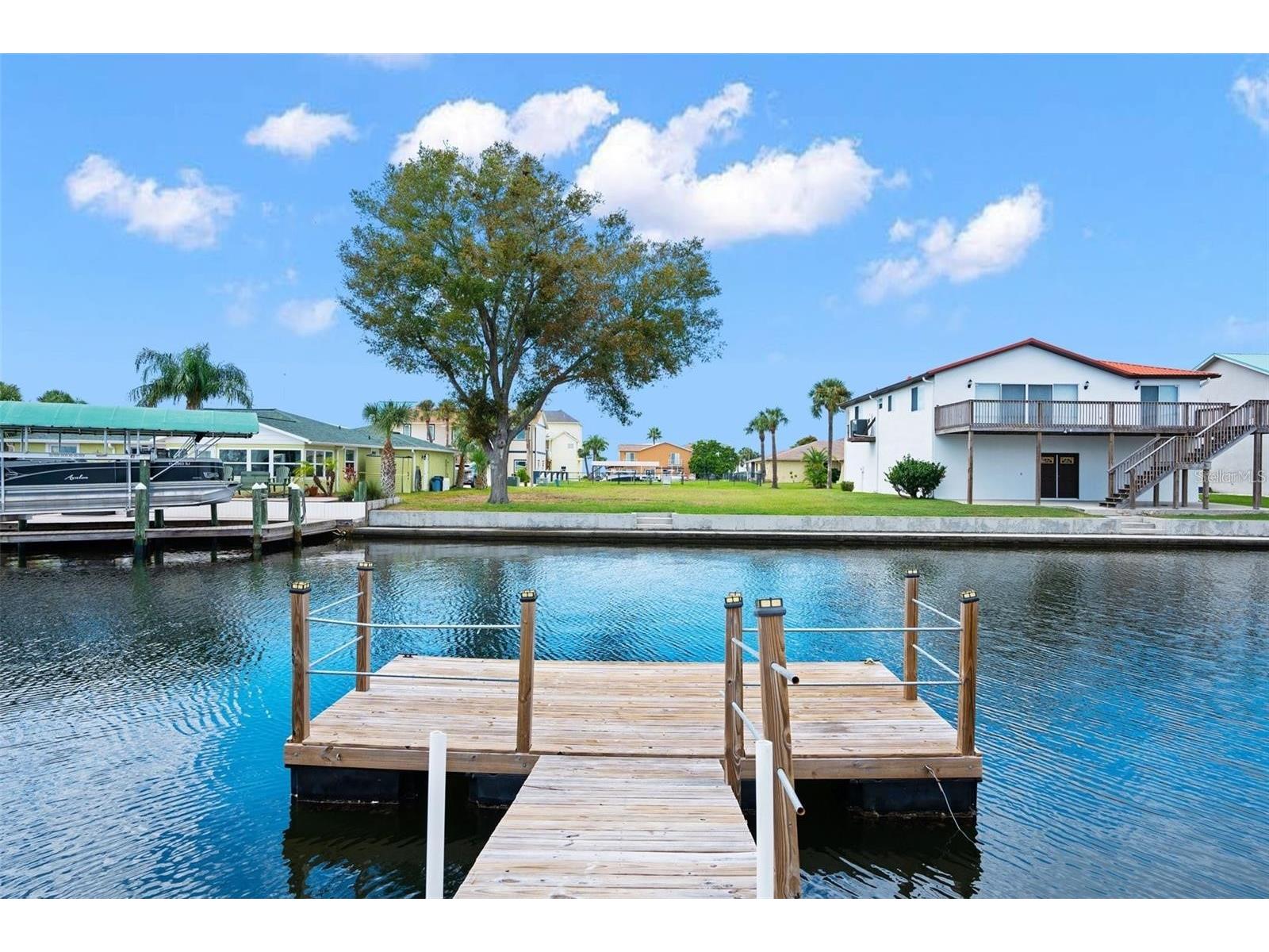 13521 Stacey Drive Hudson FL 34667 A4694204 image32