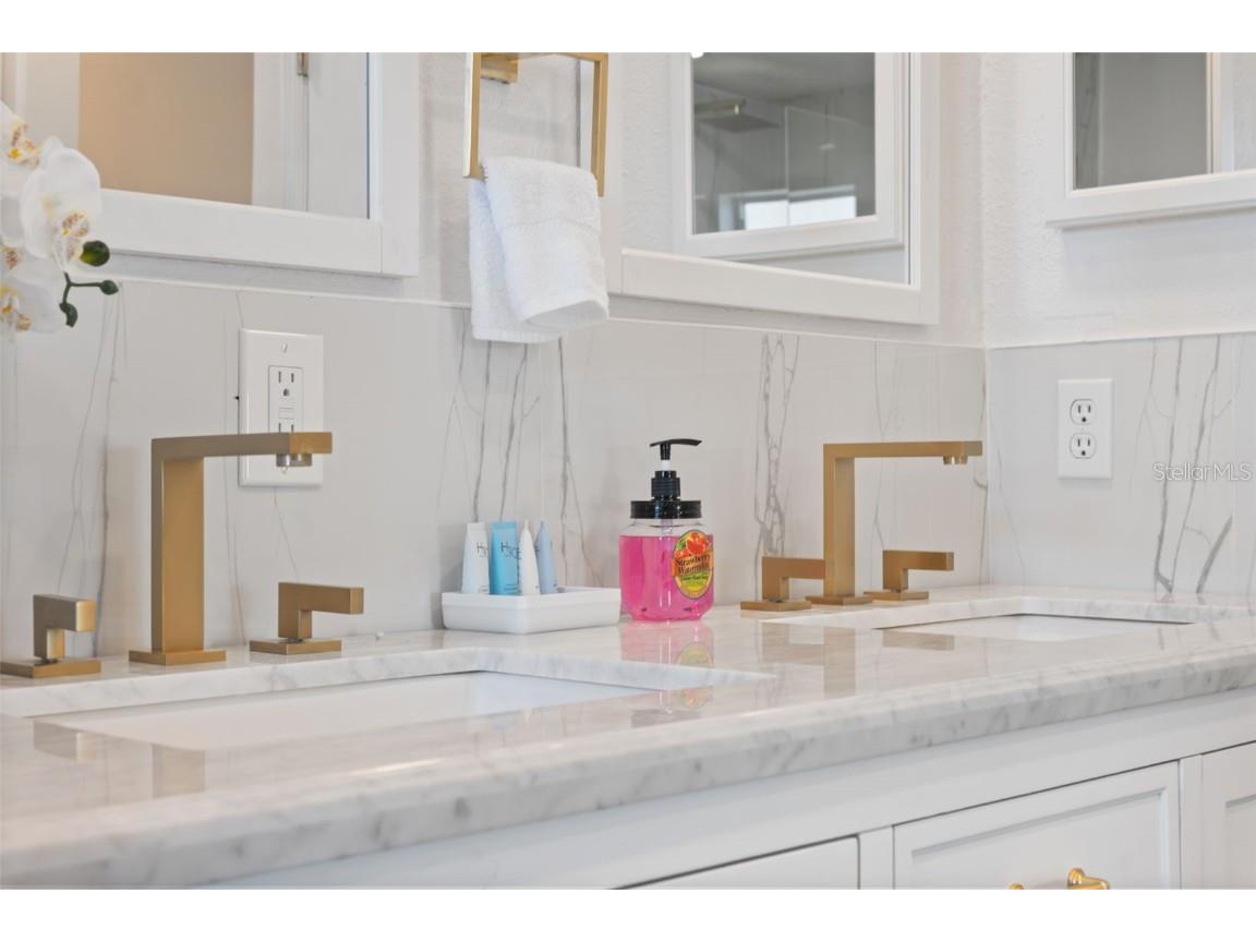 13521 Stacey Drive Hudson FL 34667 - GULF OF AMERICA W7879249 image29