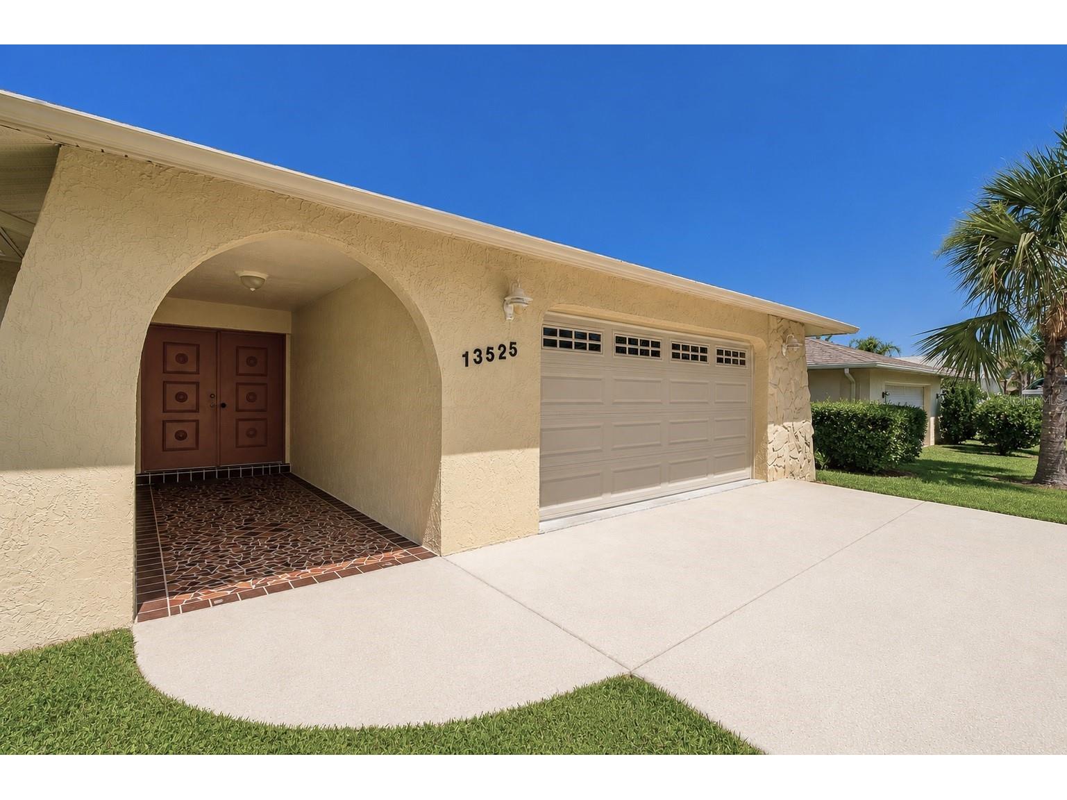 13525 Claudia Drive Hudson FL 34667 - SALTWATER CANAL WITH GULF ACCESS TB8521609 image12