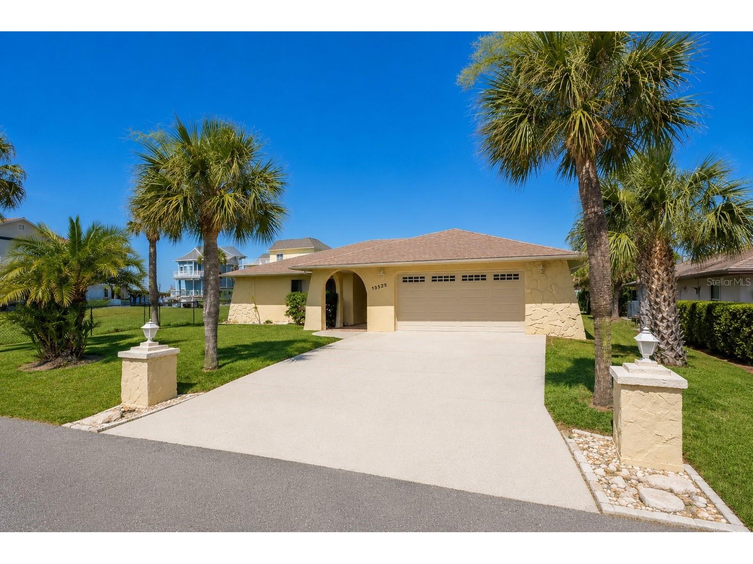 13525 Claudia Drive Hudson FL 34667 - SALTWATER CANAL WITH GULF ACCESS TB8521609 image9