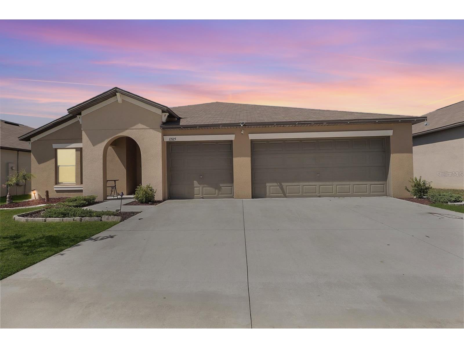 13525 Willow Bluestar Loop Riverview FL 33579 TB8498084 image1