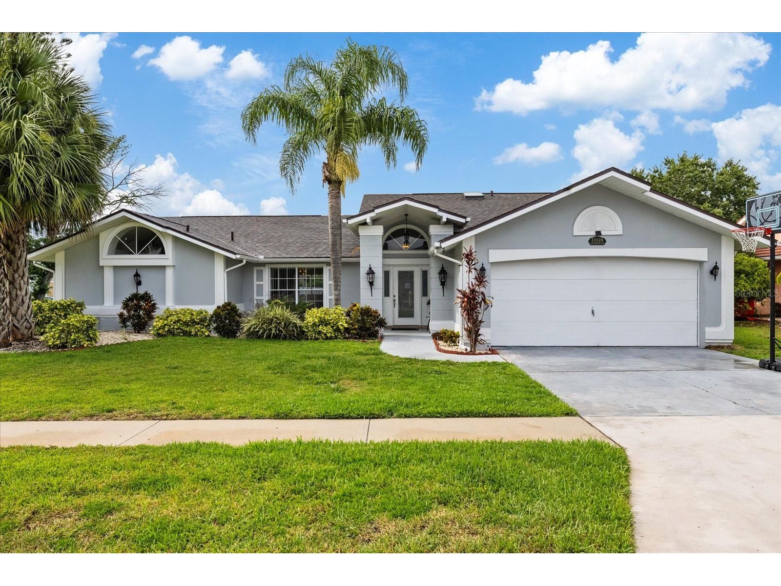 13528 Woodside Drive Hudson FL 34667 TB8522716 image1