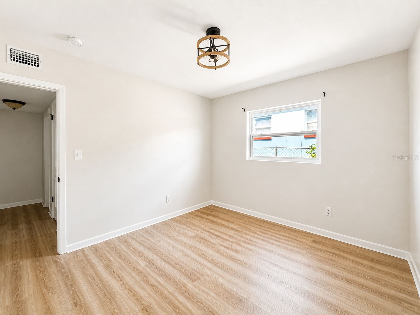 1353 Lakeview Road Clearwater FL 33756 TB8491286 image11