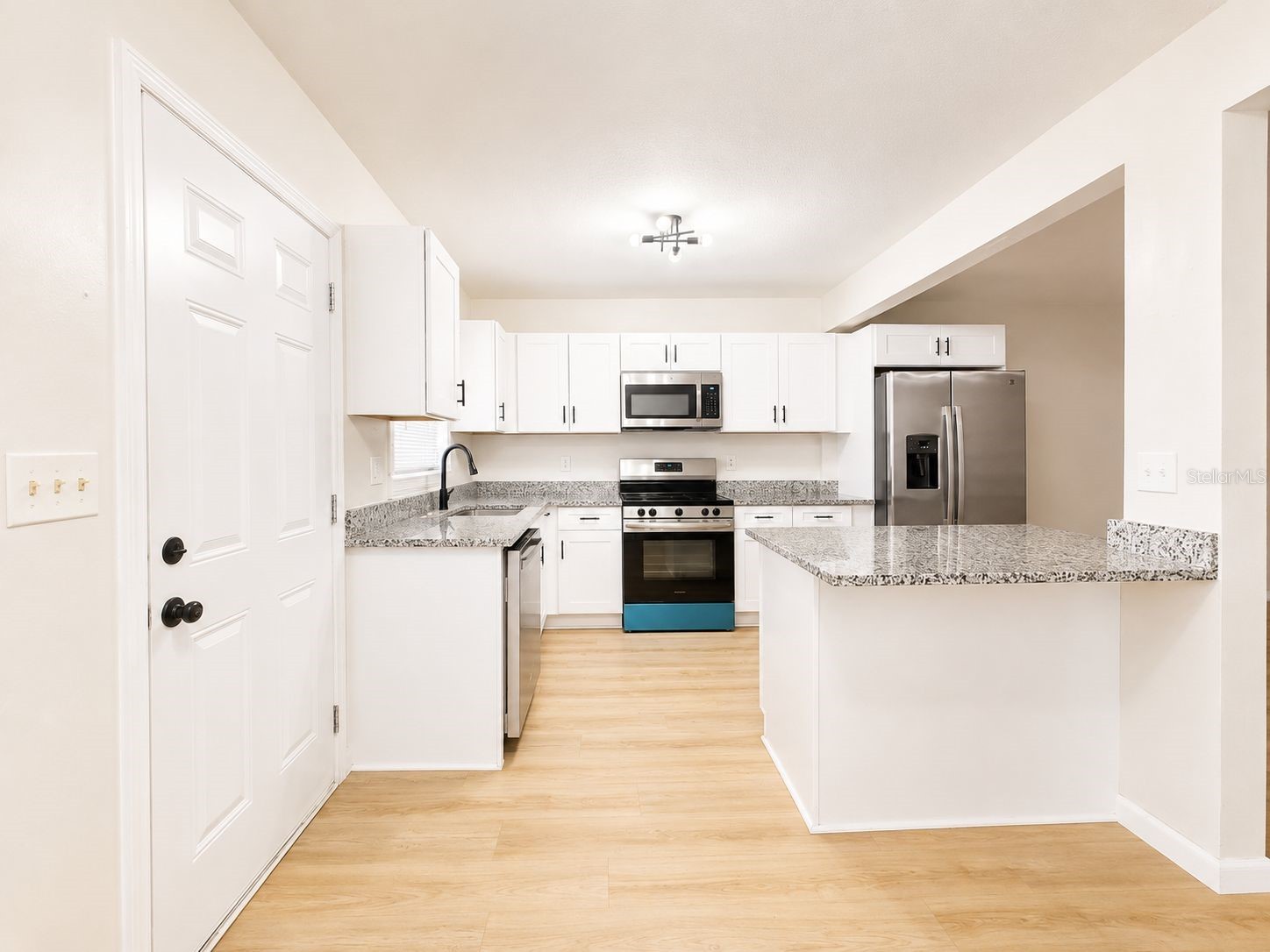 1353 Lakeview Road Clearwater FL 33756 TB8491286 image4