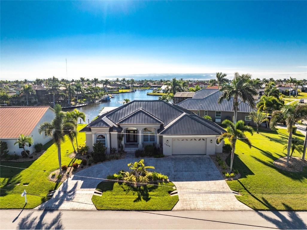 1353 Thrasher Punta Gorda FL 33950 C7517570 image57