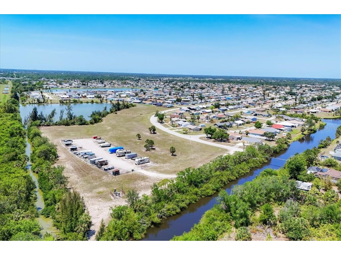 13530 Newport Avenue Port Charlotte FL 33981 A4669163 image44