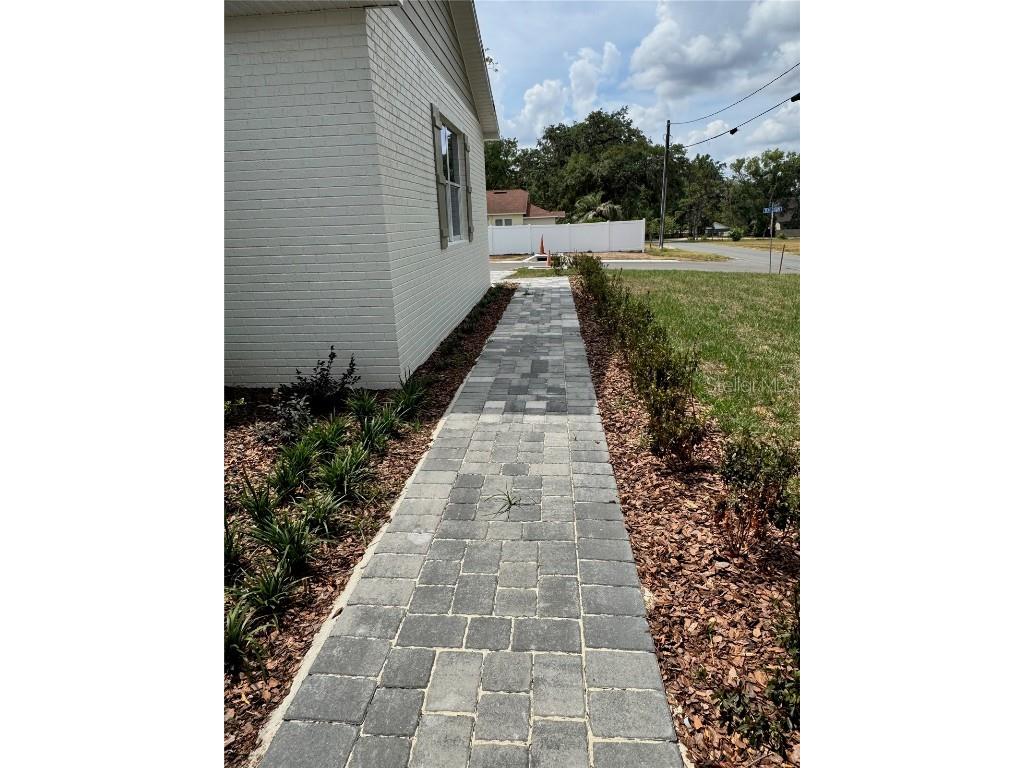 13532 14th Street Dade City FL 33525 TB8381948 image21