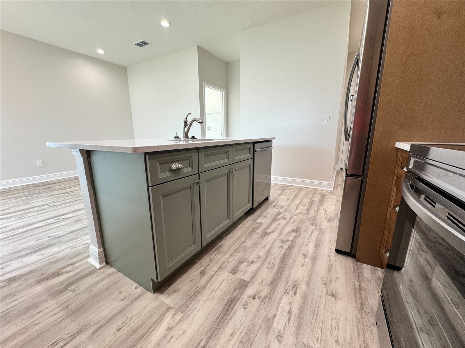 13532 14th Street Dade City FL 33525 TB8485742 image19