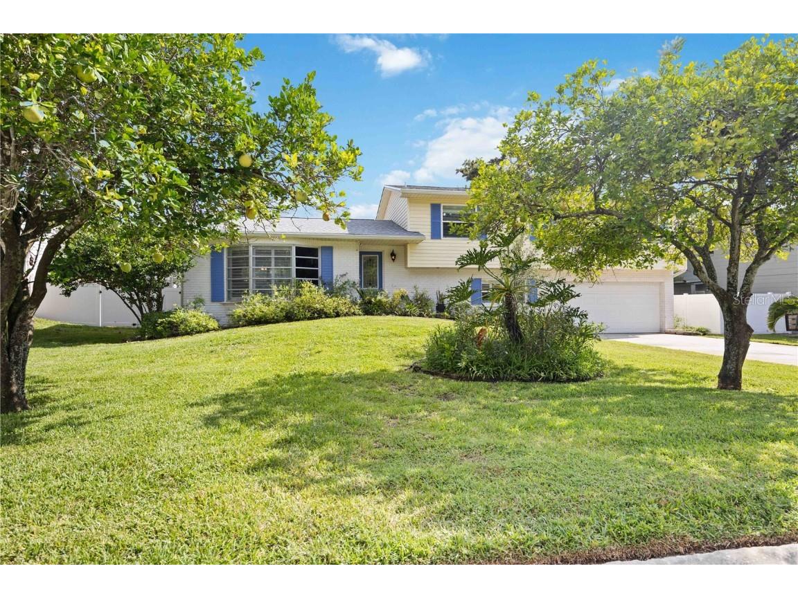 13532 Alpine Avenue Seminole FL 33776 U8255902 image1