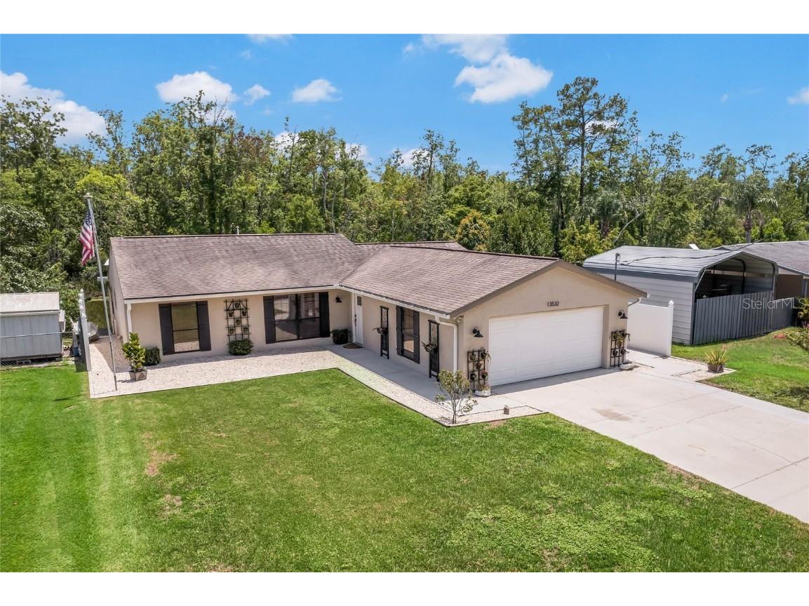 13532 Country Club Drive Tavares FL 32778 G5083980 image1