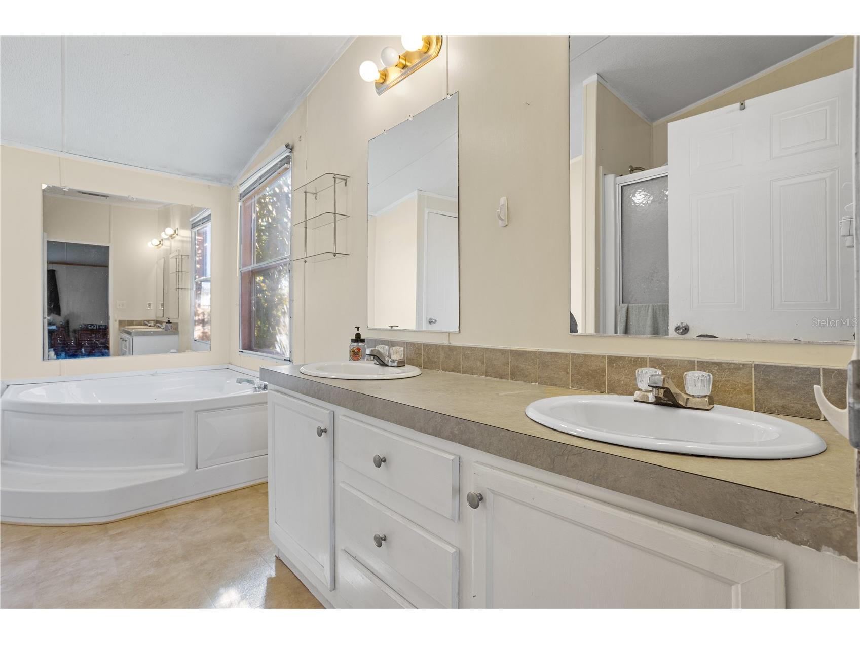 13532 Kent Bradley Street Dade City FL 33525 O6351942 image14