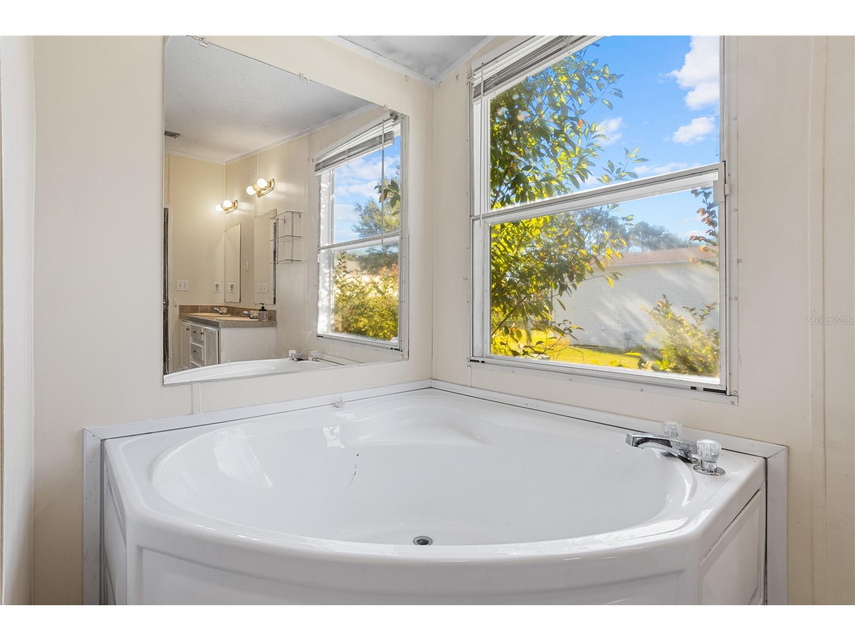 13532 Kent Bradley Street Dade City FL 33525 O6351942 image15