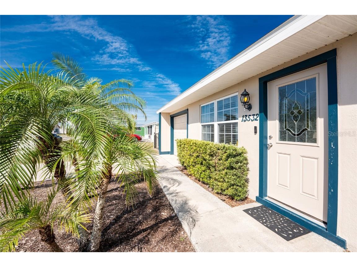 13532 Romford Avenue Port Charlotte FL 33981 D6140432 image3