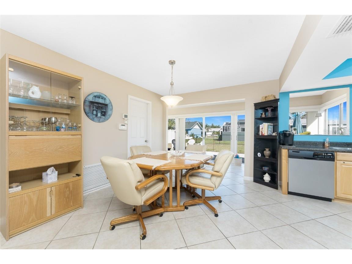 13532 Romford Avenue Port Charlotte FL 33981 D6140432 image9