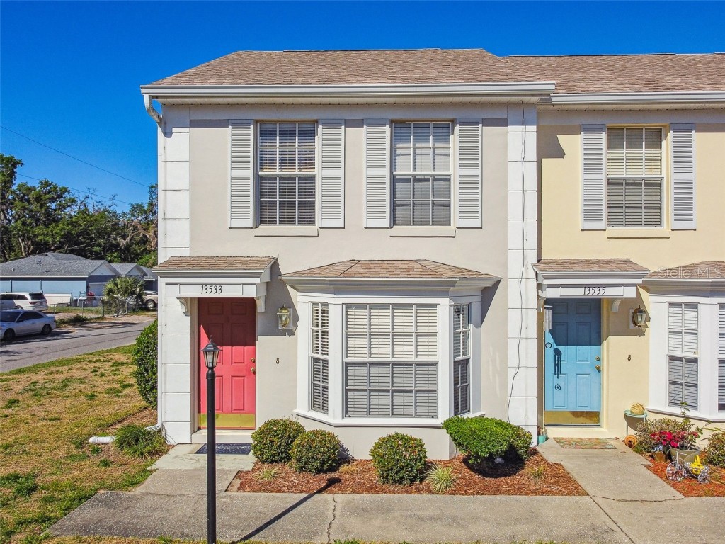 13533 Embassy Park Court Dade City FL 33525 TB8365819 image1