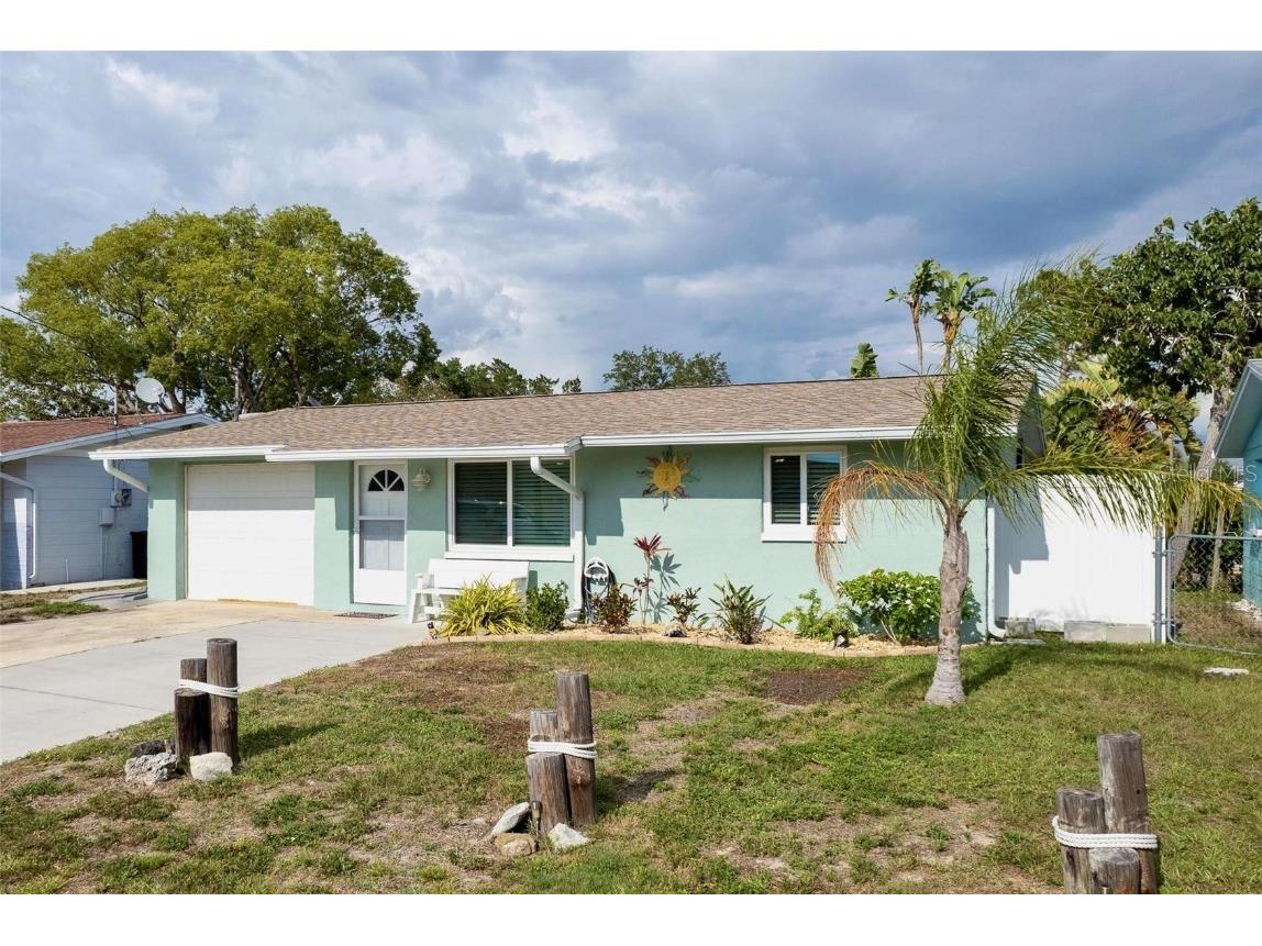 13534 Outboard Court Hudson FL 34667 - GULF OF MEXICO W7855181 image1