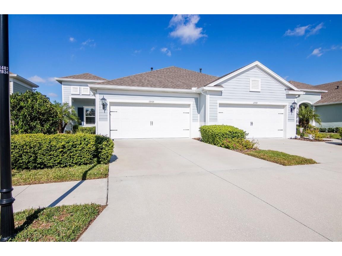 13535 Circa Crossing Drive Lithia FL 33547 T3423269 image1
