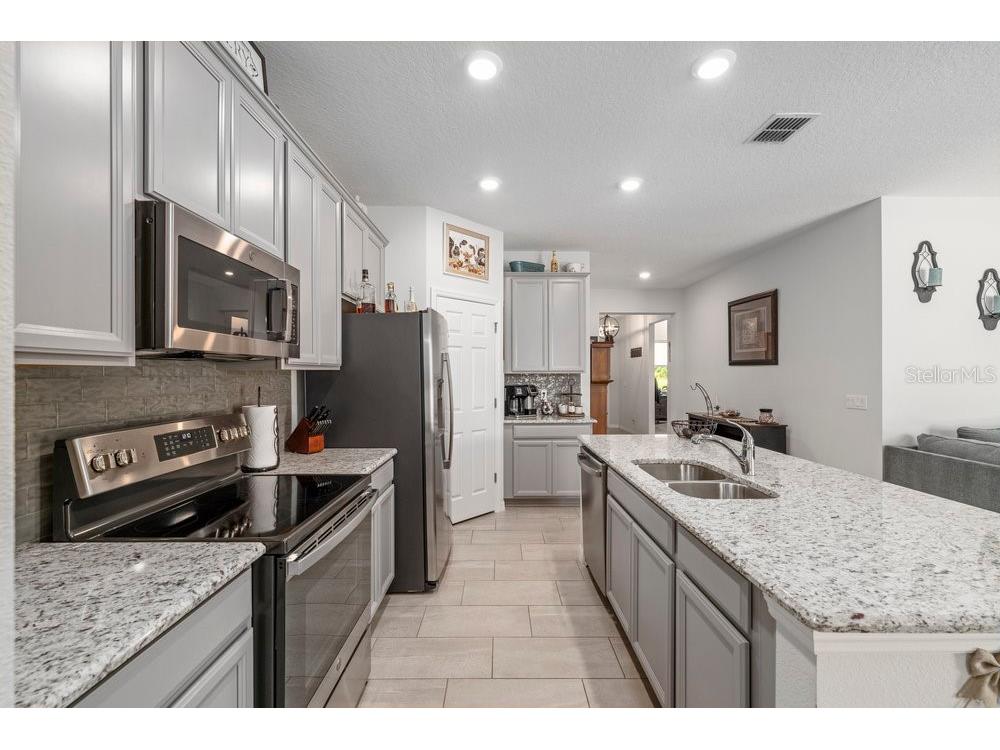 13536 Lake Yale View Loop Grand Island FL 32735 G5101687 image17