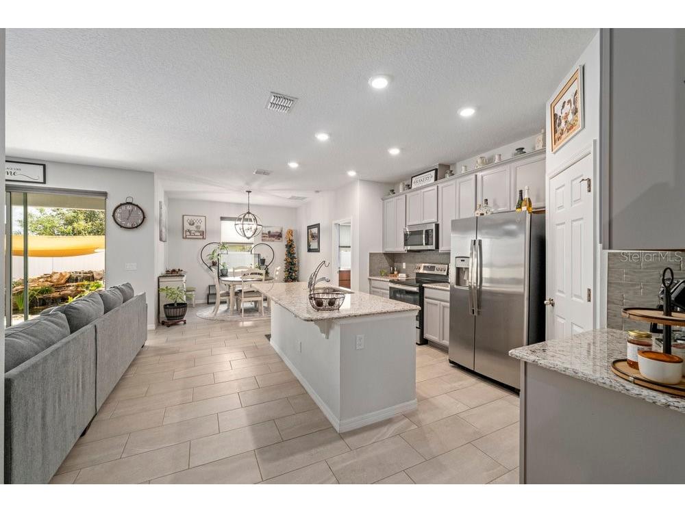 13536 Lake Yale View Loop Grand Island FL 32735 G5101687 image3