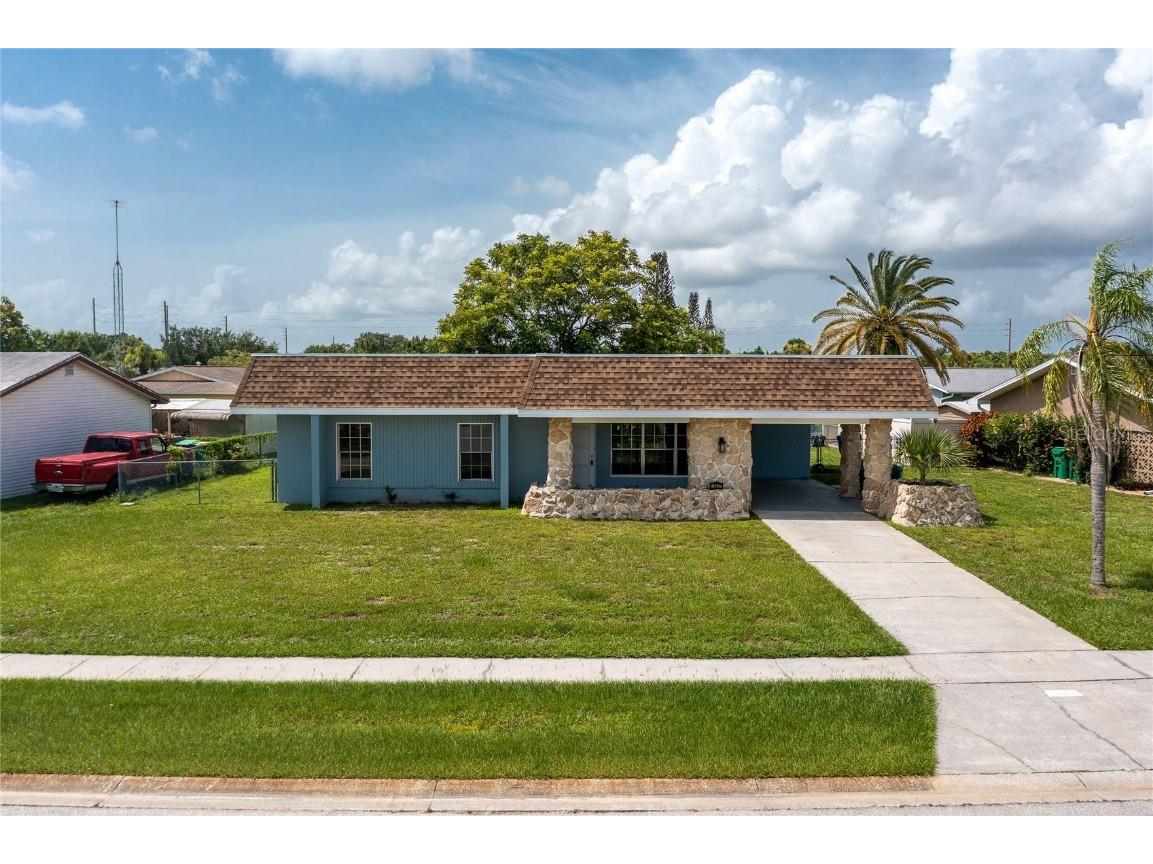 13537 Newport Avenue Port Charlotte FL 33981 C7468692 image1
