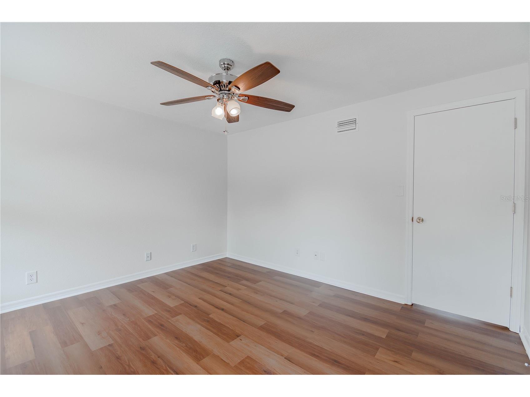 13538 Embassy Park Court #44A2 Dade City FL 33525 TB8518062 image21