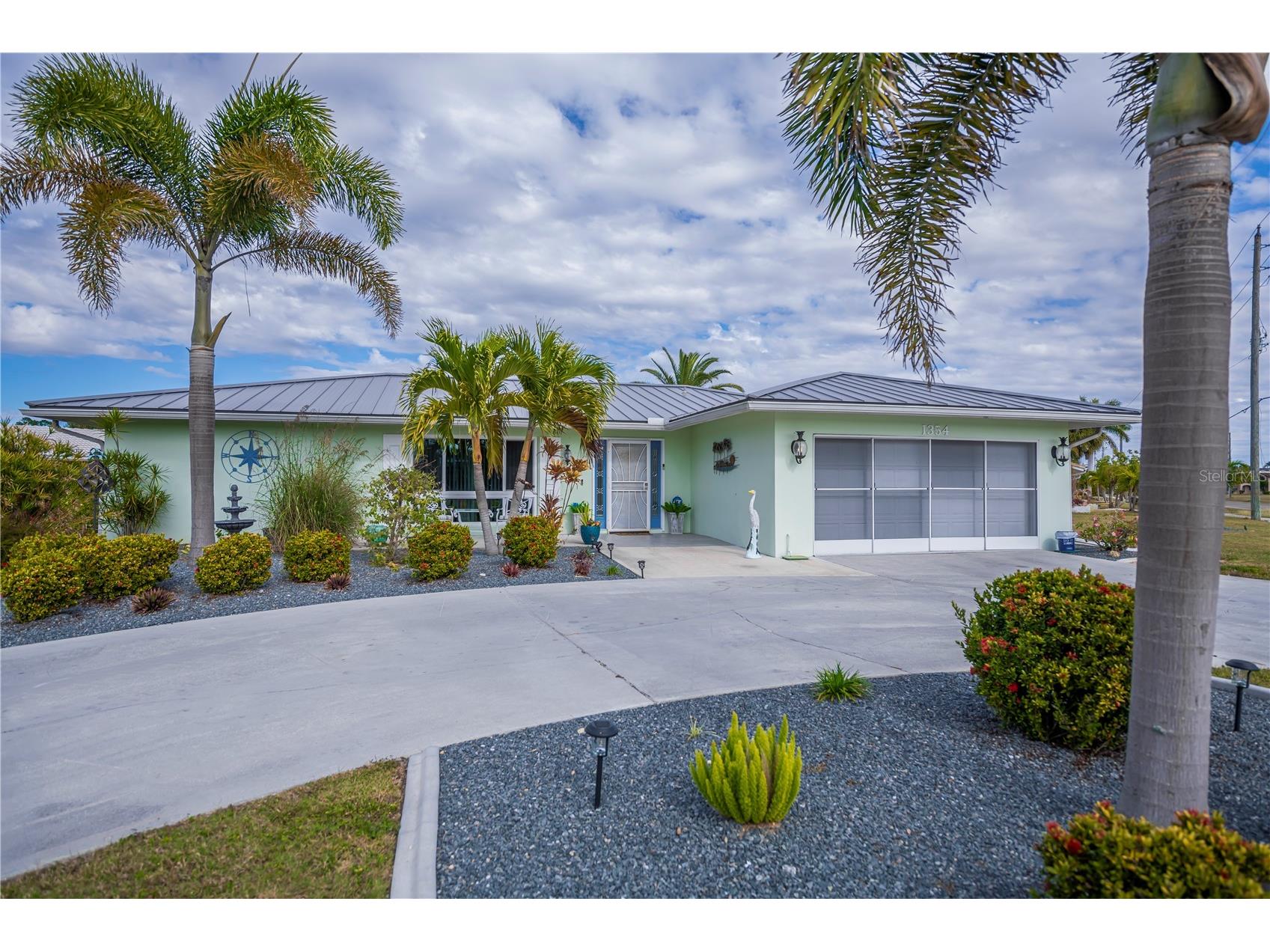1354 Aqui Esta Drive Punta Gorda FL 33950 C7521290 image1