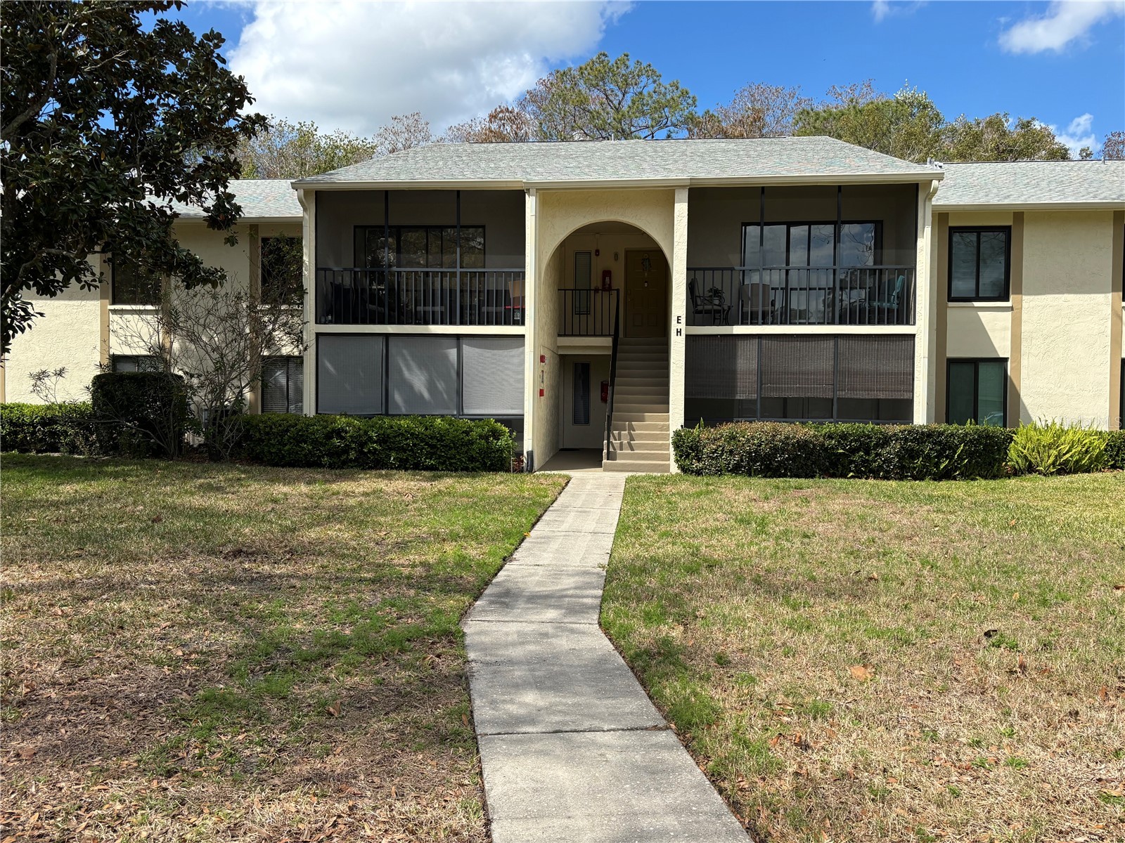 1354 Shady Pine Way #E2 Tarpon Springs FL 34688 TB8483048 image1