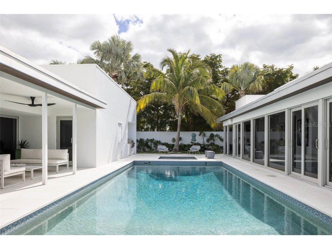 1354 Westway Drive Sarasota FL 34236 A4668129 image40