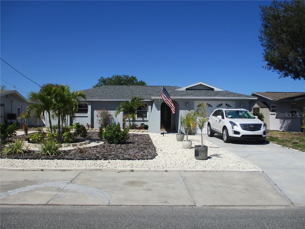 13541 Jennita Drive Hudson FL 34667 W7853429 image1