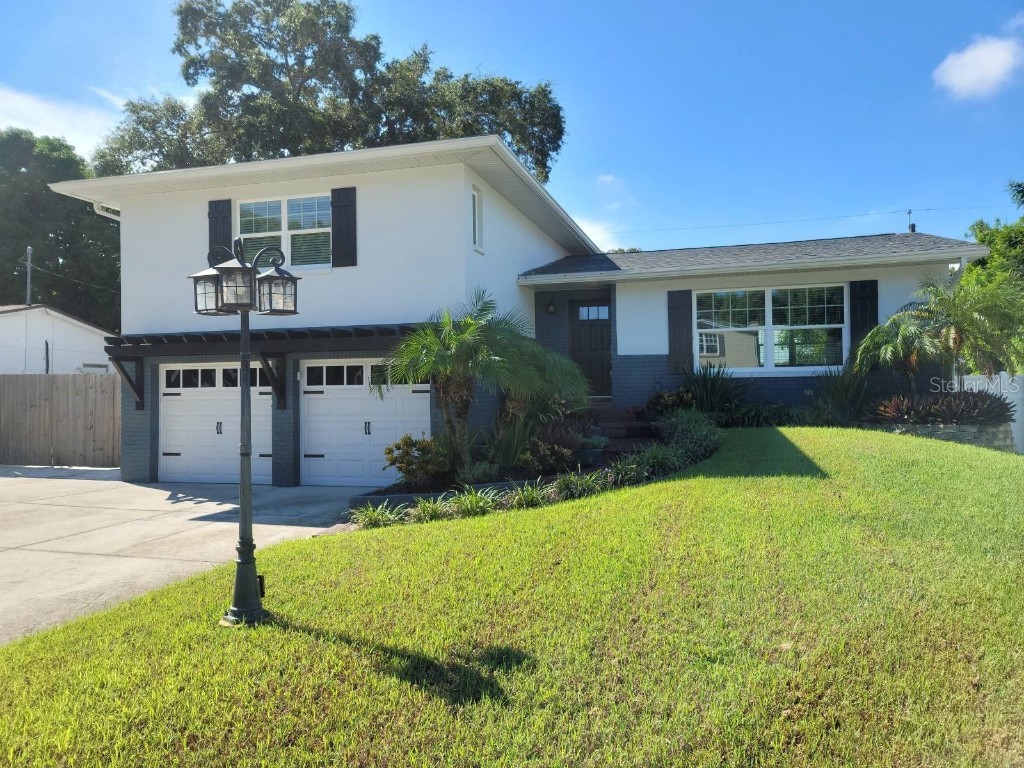 13548 Bellewood Avenue Seminole FL 33776 U8245819 image1