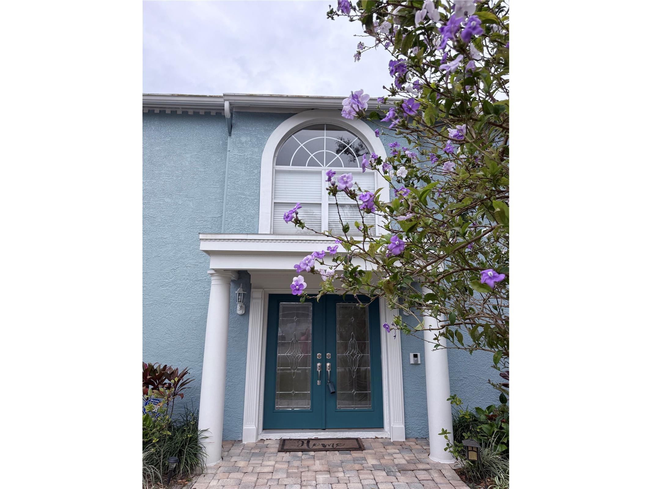 13548 Lake Magdalene Drive Tampa FL 33613 - LAKE MAGDALENE TB8487780 image2