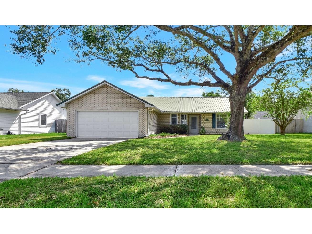 1355 Hendren Drive Deland FL 32724 V4931984 image1
