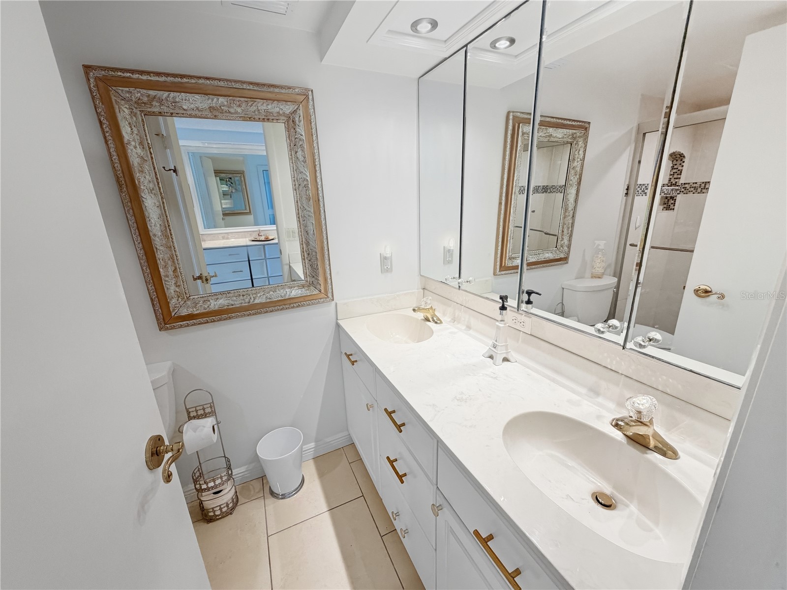 1355 S Portofino Drive #103 Sarasota FL 34242 A4682516 image32