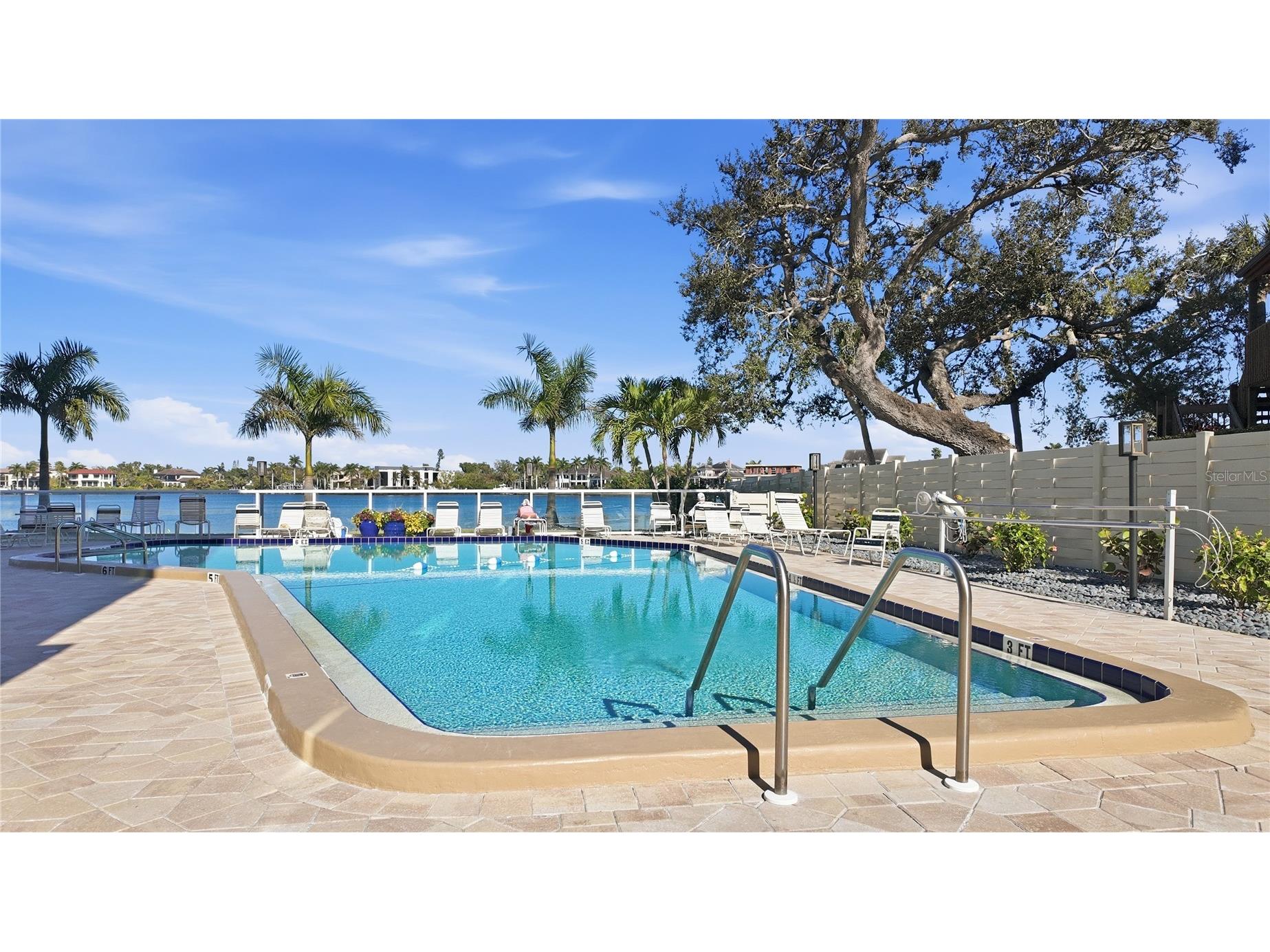 1355 S Portofino Drive #103 Sarasota FL 34242 A4682516 image46