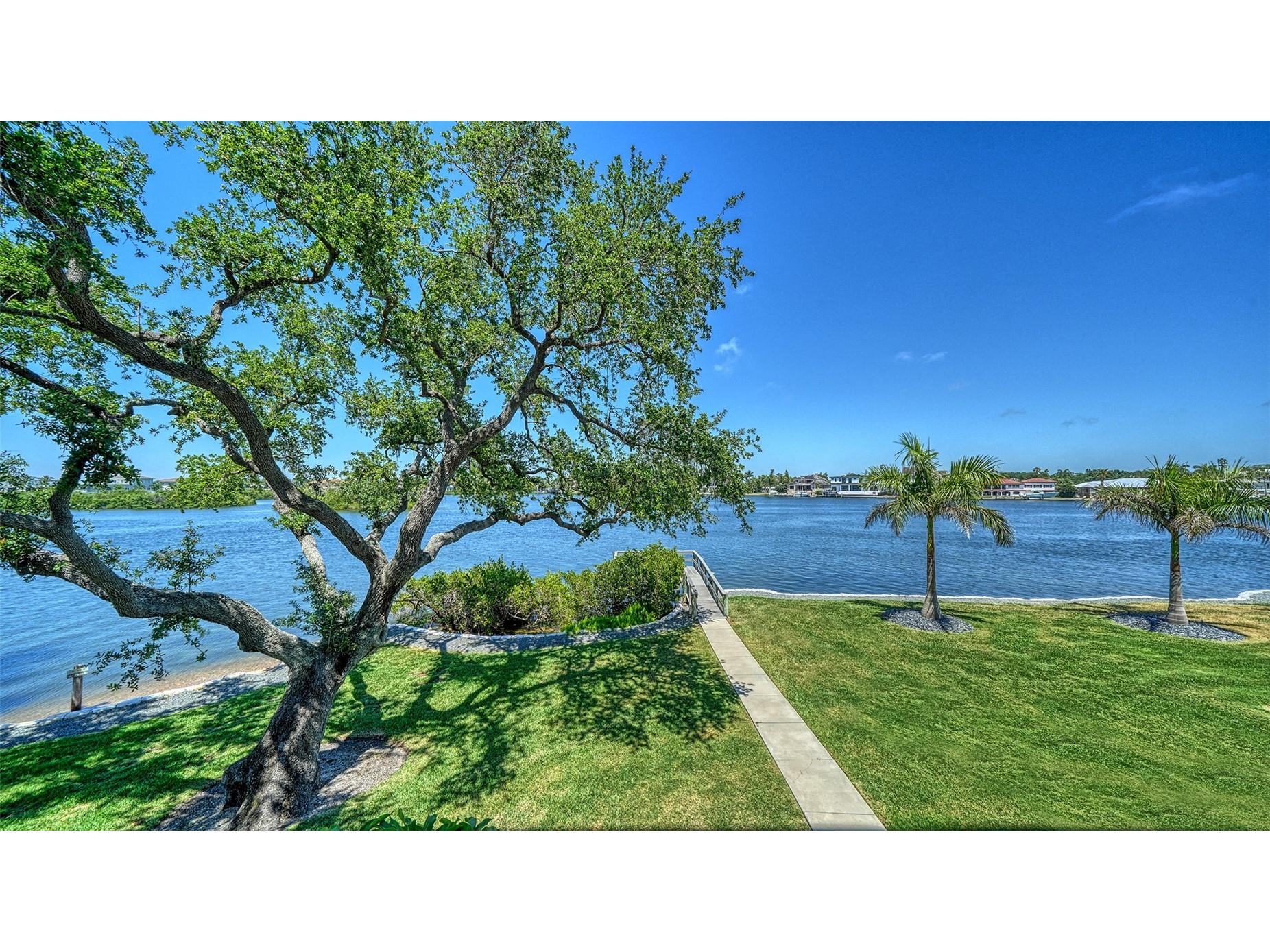 1355 S Portofino Drive #103 Sarasota FL 34242 A4693257 image14