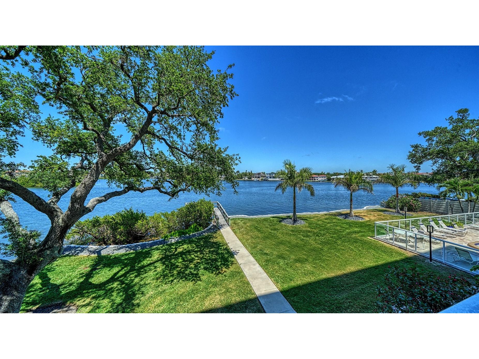 1355 S Portofino Drive #103 Sarasota FL 34242 A4693257 image17